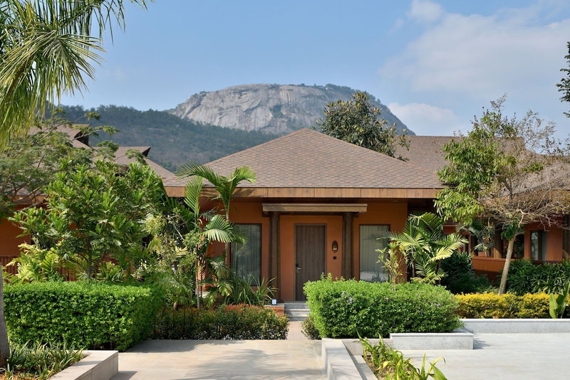 Mulberry Shades Bengaluru Nandi Hills, A Tribute Portfolio Resort, Devanahalli, Индия