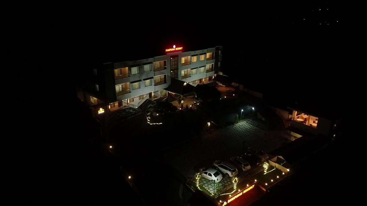 Hotel · Rj Ross Ramapuram, Nedukandam