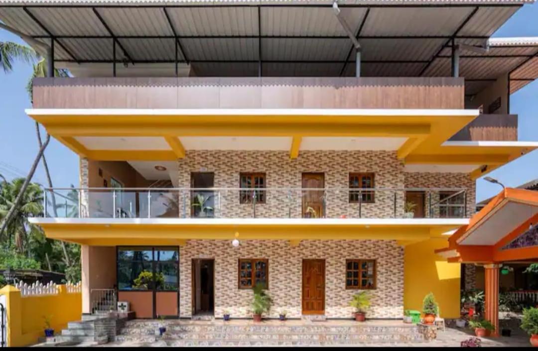 Hôtel · Rodrigues Residency Goa, Majorda