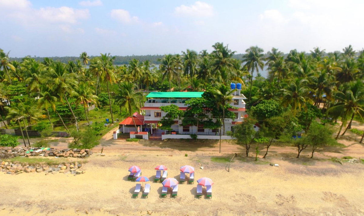 Hotel · Cherai Beach Residency, Kodungallur