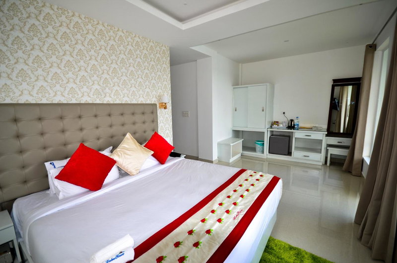 LakeRose Wayanad Resort, Kalpatta, India