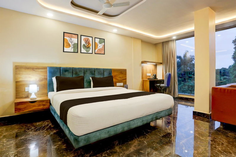 Super Townhouse Oak Dhanbad Near SSLNT College Formerly Kapson, Dhanbad, India