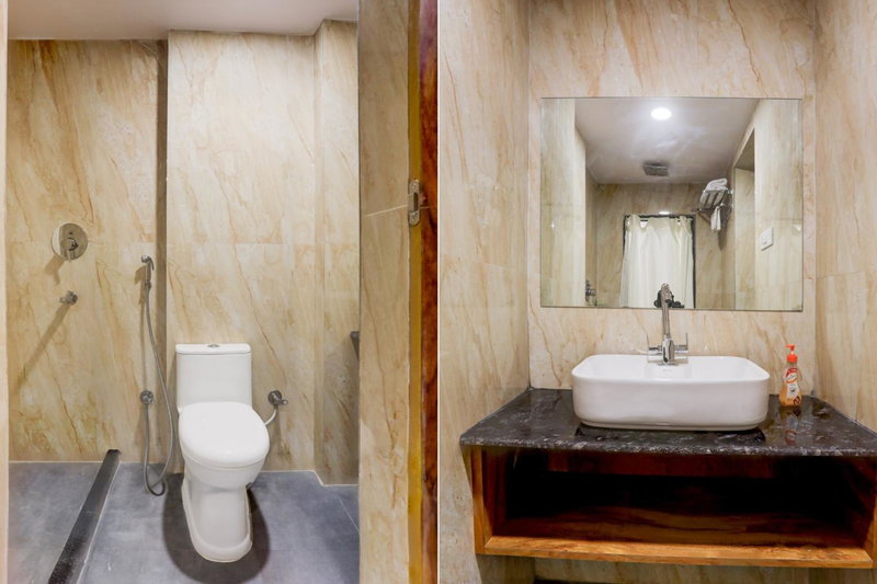 Super Townhouse Oak Dhanbad Near SSLNT College Formerly Kapson, Dhanbad, India