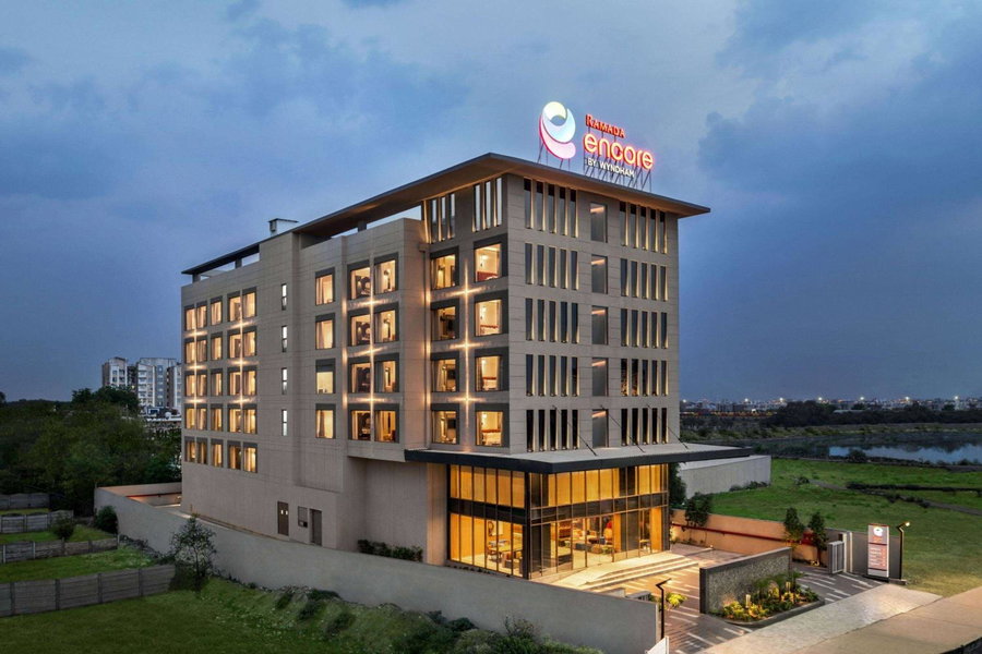 Ramada Encore by Wyndham Indore Nipania, Indore, Индия