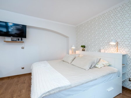 Apartament DeLux Aleja NMP 8 - Free parking, Częstochowa, Polonia