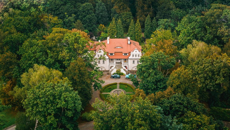 Dwór Sanna, Krasnik, Poland