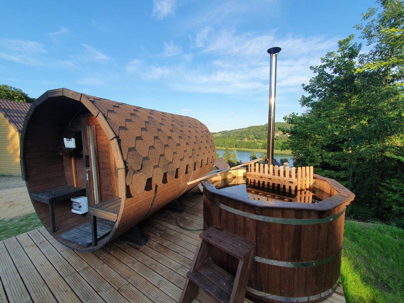 Ostrzycki Las domki nad jeziorem -balia-sauna-prywatny pomost, Kartuzy, Poland