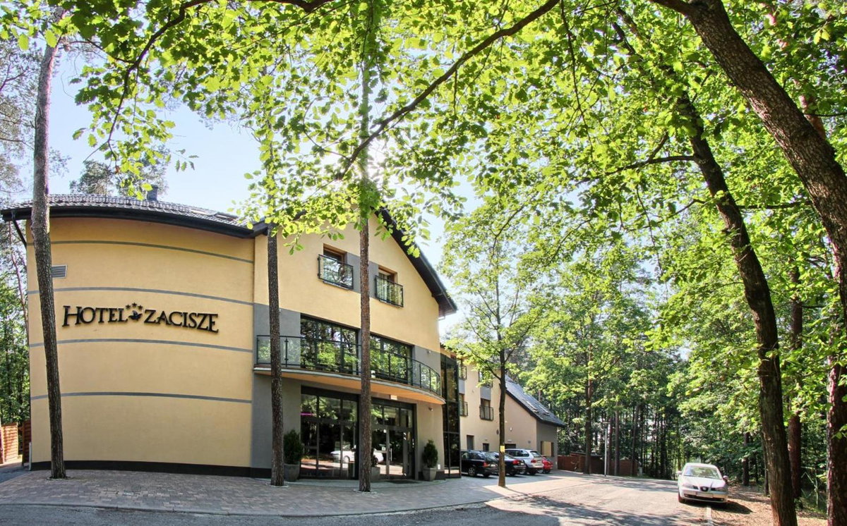Hotel Zacisze, Polen