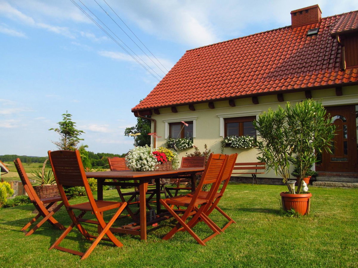 Hôtel · Komblówka, Marcinowa Wola