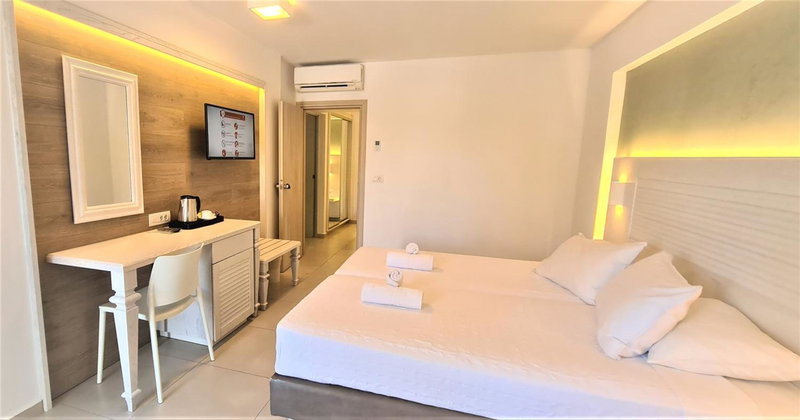 Apollon Hotel, Kos Town, Greece