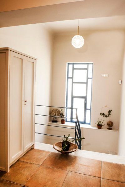 2-spaces comfy Bentzi apartment 7 with balcony in Pagrati, Athens, Greece