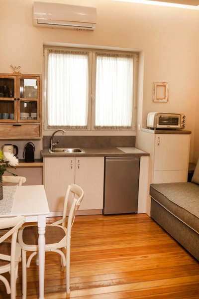 2-spaces comfy Bentzi apartment 7 with balcony in Pagrati, Athens, Greece