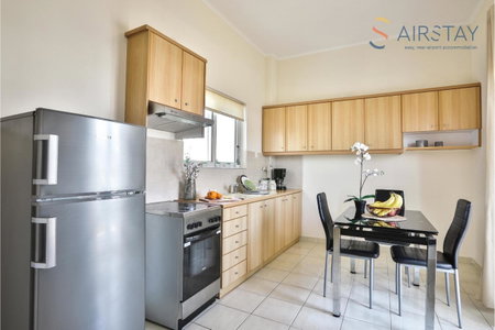 Nautilus Apartments Airport by Airstay, Artemida, Grèce