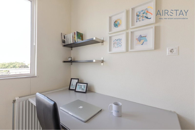 Nautilus Apartments Airport by Airstay, Artemida, Grèce