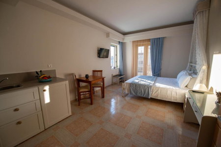 Saga Hotel, Poros, Greece