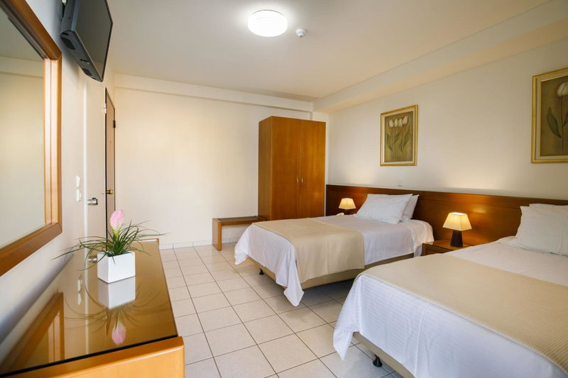Hotel ΑΤΗΙΝΑ, Lamia, Greece