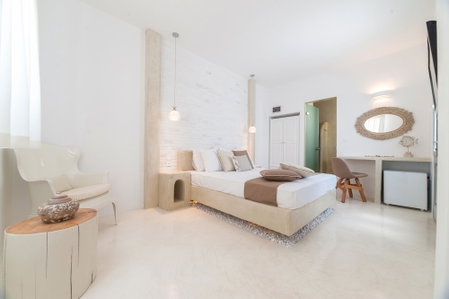 Villa Kelly Rooms & Suites, Paros, Греция