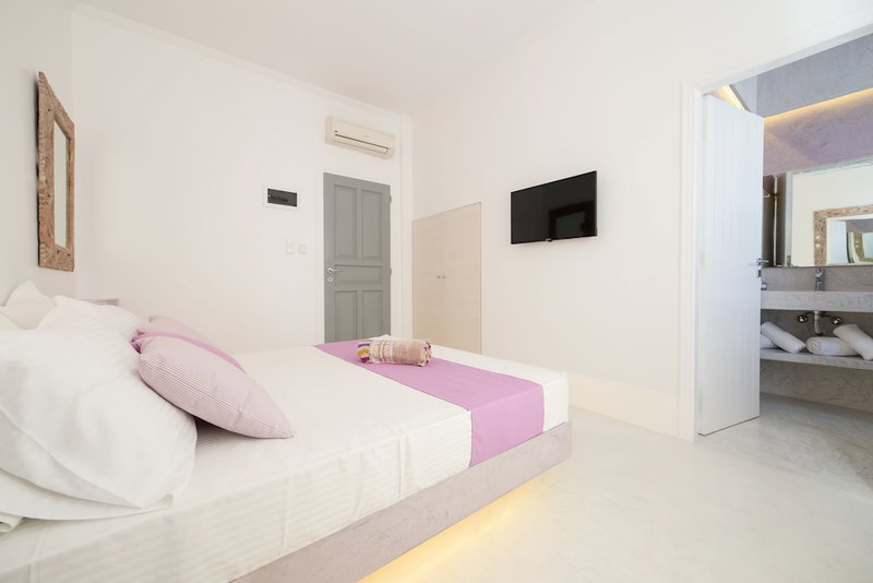 Villa Kelly Rooms & Suites, Paros, Греция