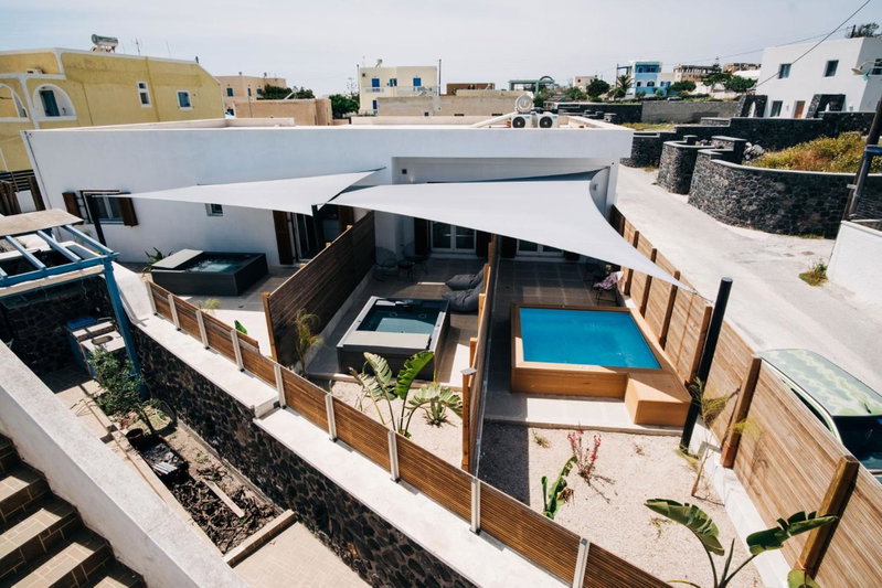 Mesanto Luxury Suites, Megalokhori, Греция