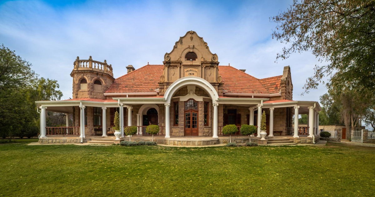 Welgeluk Feather Palace, South Africa