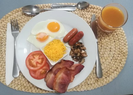 The Birdhouse Bed & Breakfast #NO Loadshedding #Solar Energy, East London, South Africa