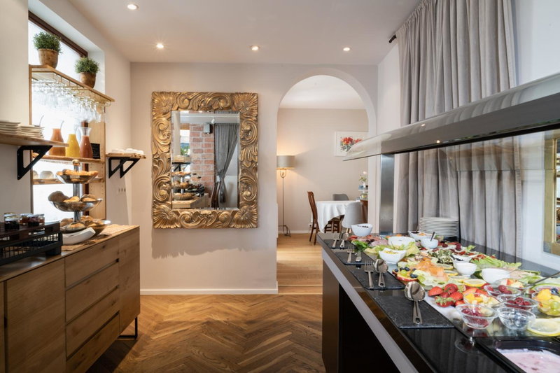 Winzerhotel Gumpoldskirchen, Gumpoldskirchen, Austria
