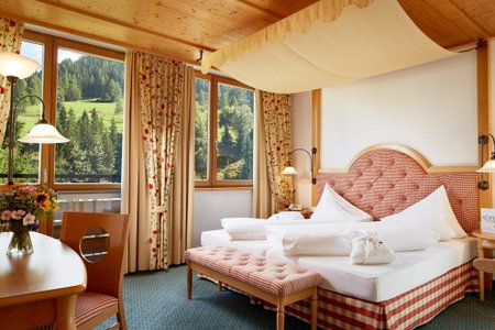 Hotel Die Post, Bad Kleinkirchheim, Austria