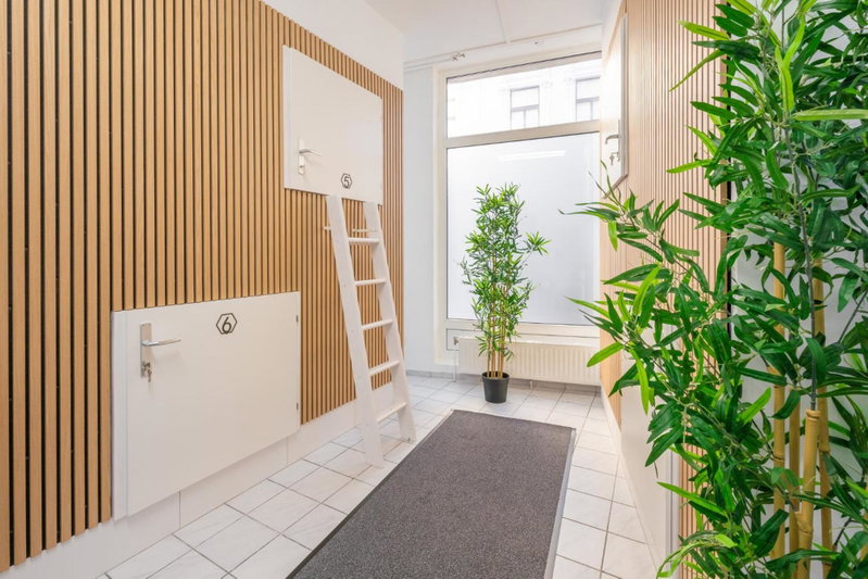 Robin Wood Capsule Hostel, Vienna, Austria