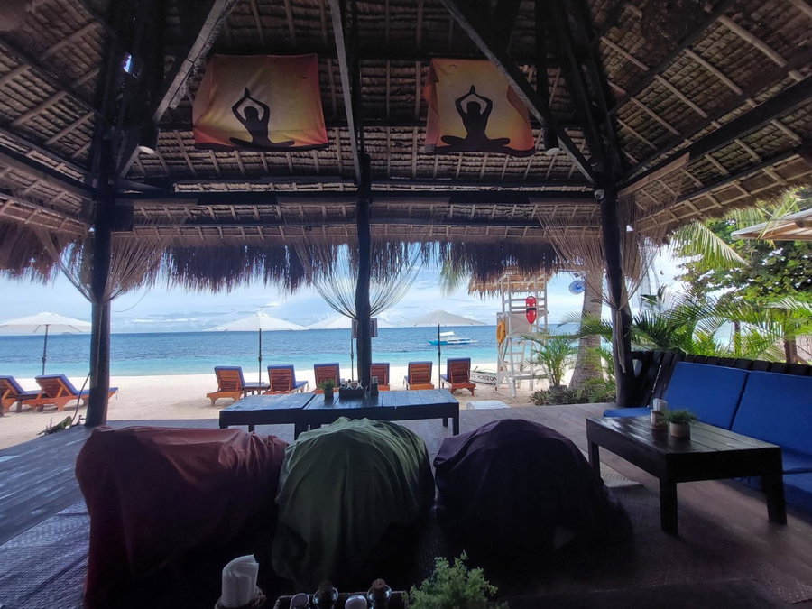 Avila's Horizon Dive Resort Malapascua, Malapascua Island, Philippines