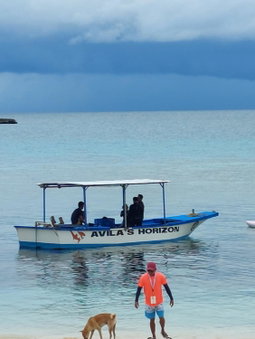 Avila's Horizon Dive Resort Malapascua, Malapascua Island, Philippines