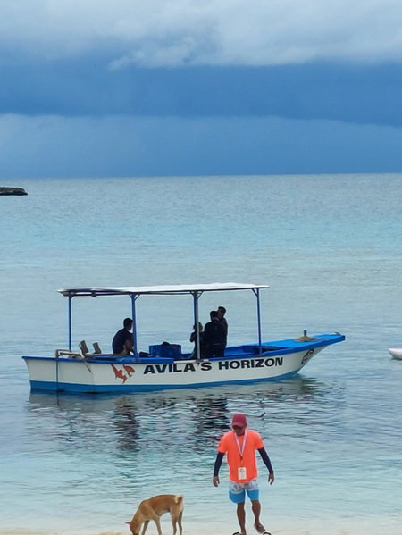 Avila's Horizon Dive Resort Malapascua, Malapascua Island, Philippines