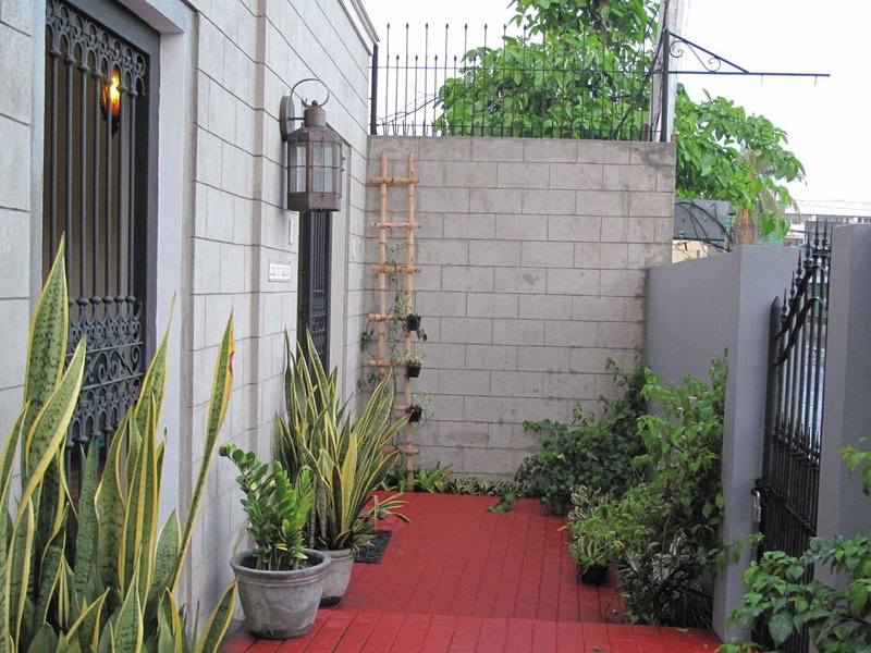 Casita Aurora Bed and Breakfast, Legazpi, Philippines