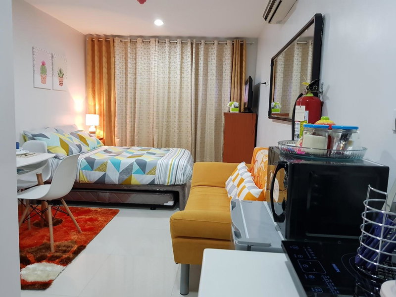 Cityscape Residences Unit 510, Bacolod, Филиппины