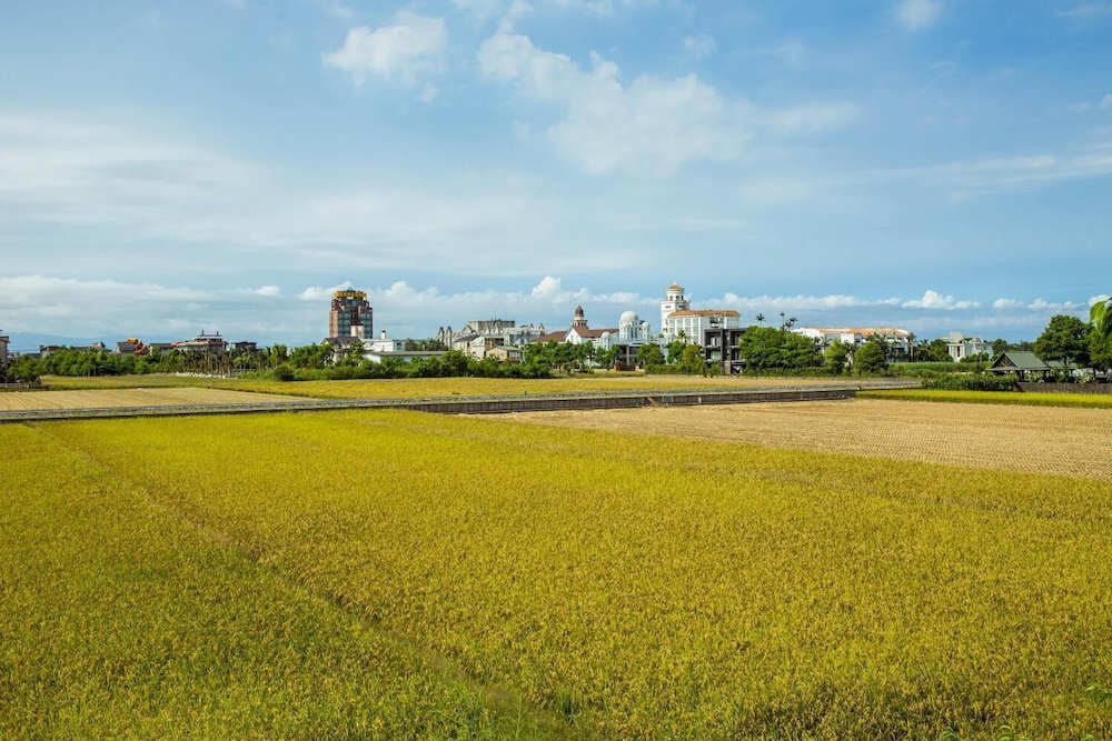 Hotel · Together Happiness B&B, Yilan