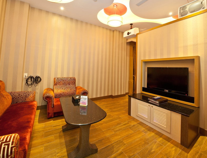 Wei Feng Exquisite Hotel Nanzi Branch, Kaohsiung, 台湾