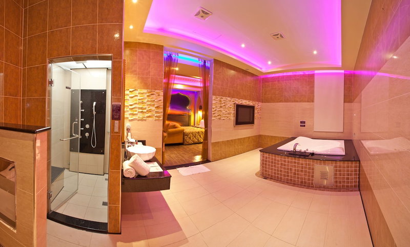 Wei Feng Exquisite Hotel Nanzi Branch, Kaohsiung, 台湾