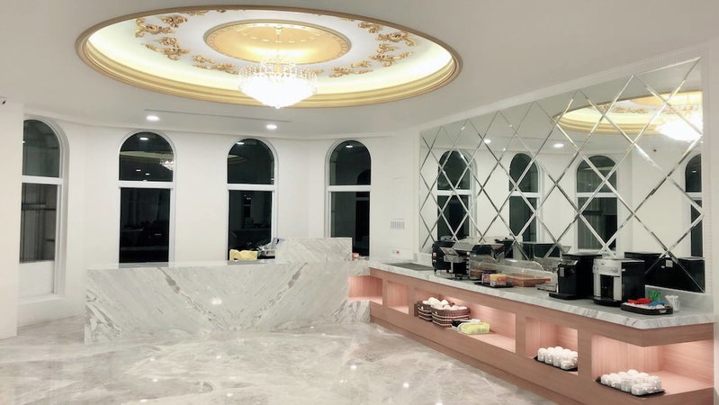 The White Paris, Jiaoxi, 台湾