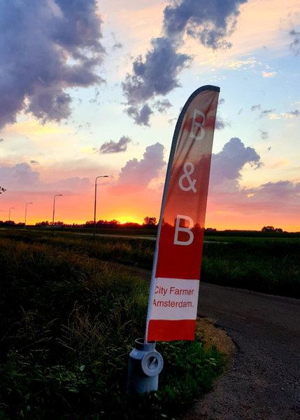 Bikes and Breakfast, City Farmer Amsterdam a Guesthouse with Free Parking, Amsterdam, Нидерланды