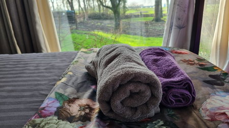 Bikes and Breakfast, City Farmer Amsterdam a Guesthouse with Free Parking, Amsterdam, Нидерланды