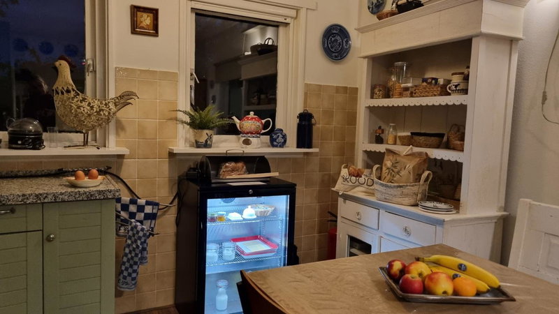 Bikes and Breakfast, City Farmer Amsterdam a Guesthouse with Free Parking, Amsterdam, Нидерланды
