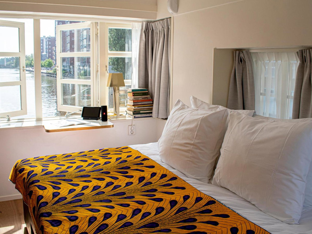 Hotel · SWEETS - Van Hallbrug, Amsterdam