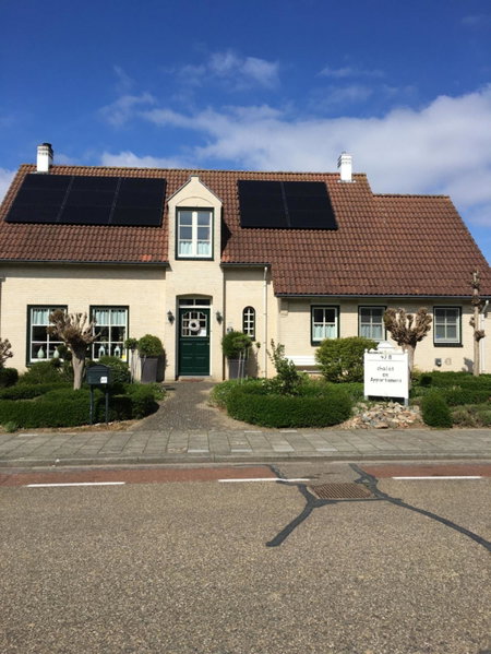 Chalet or Apartment nearby Roermond Outlet, Stevensweert, Niederlande