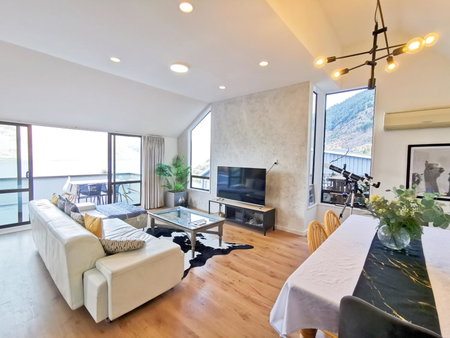 Queenstown Lakeview Holiday Home-5mins to town, Queenstown, Neuseeland