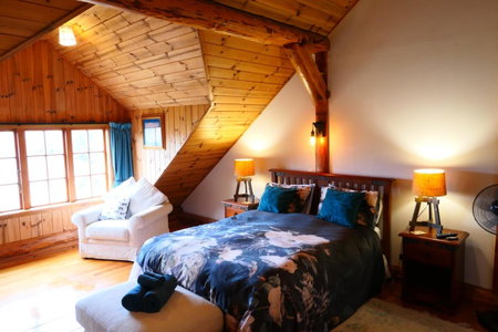 Ruapehu Log Lodge, Raetihi, New Zealand