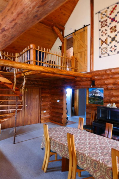 Ruapehu Log Lodge, Raetihi, New Zealand