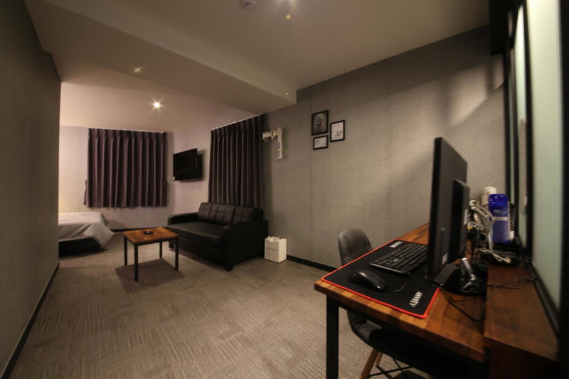 The Last Hotel Nampo, Busan, 대한민국
