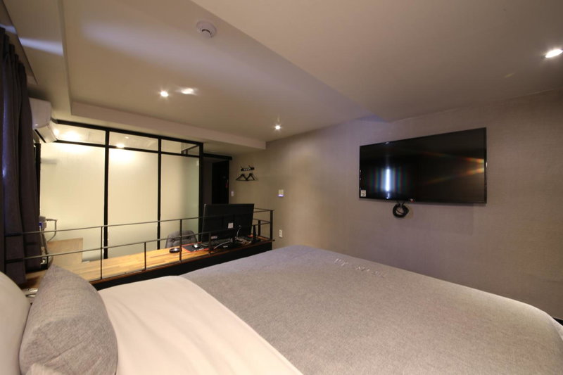 The Last Hotel Nampo, Busan, 대한민국