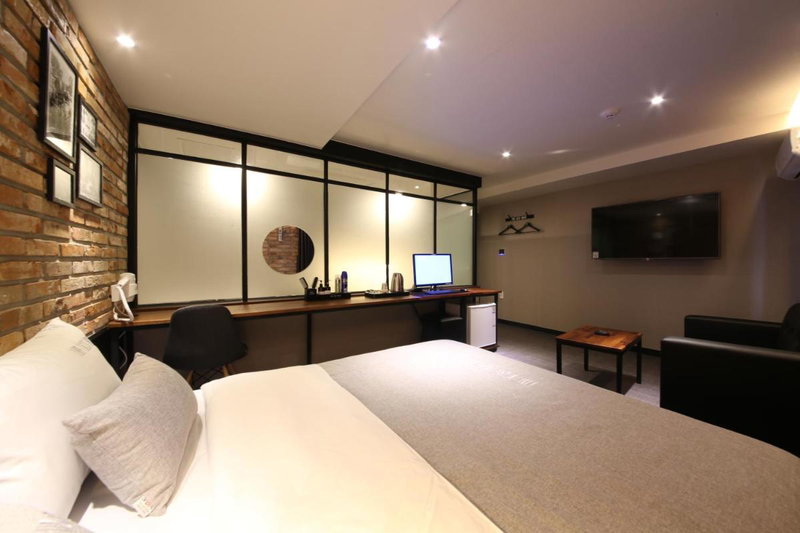 The Last Hotel Nampo, Busan, 대한민국