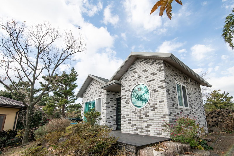 Lionhill Pension, Seogwipo, 대한민국