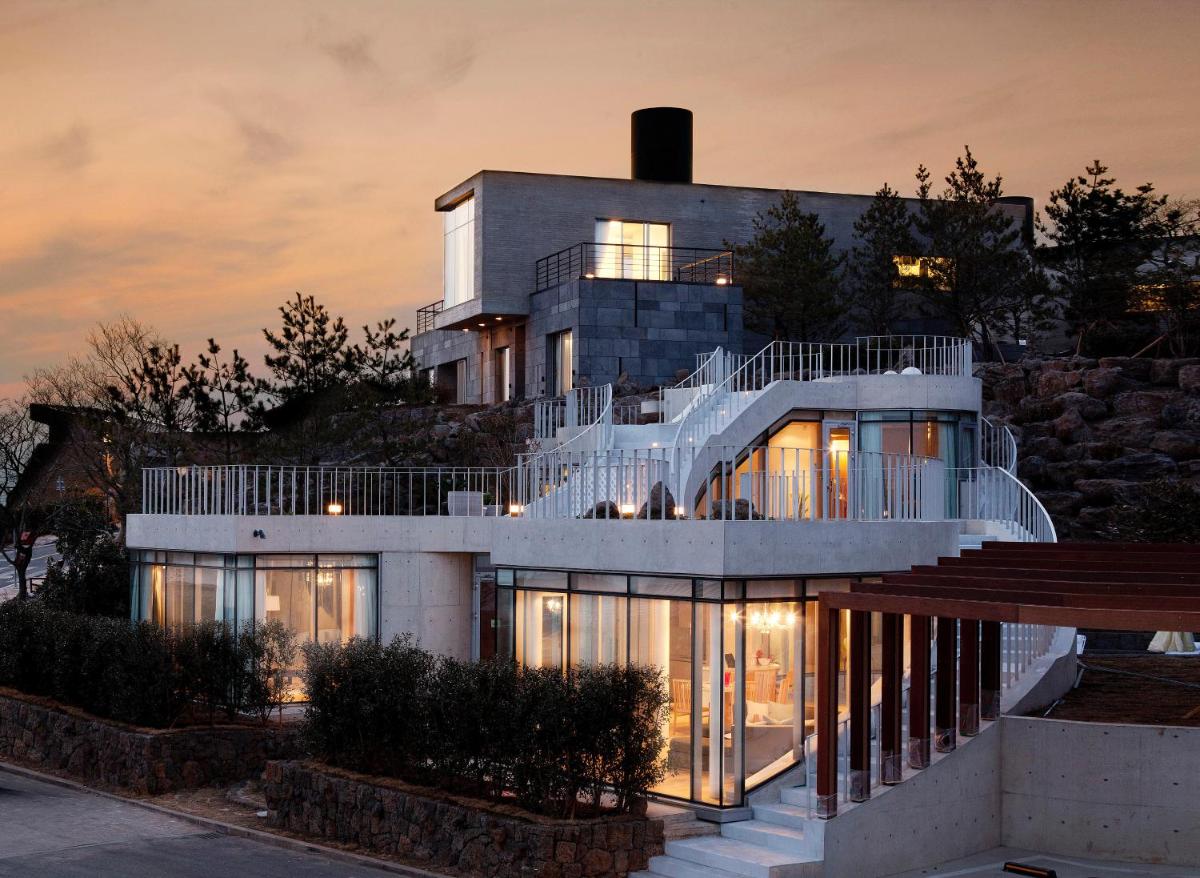 Lotte Resort Jeju Artvillas, Corea del Sur